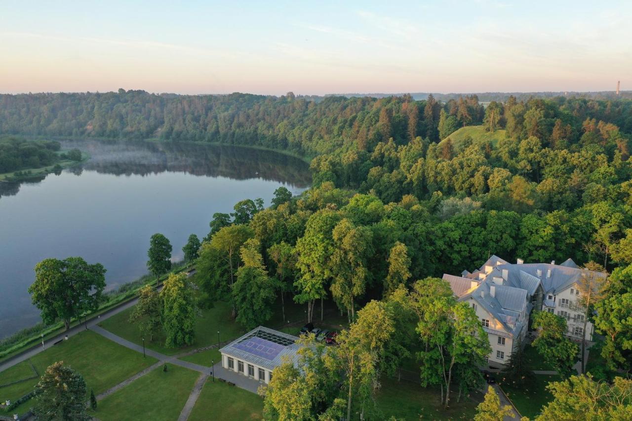 Готель Sanatorija ,,Tulpes" Бірштонас Екстер'єр фото